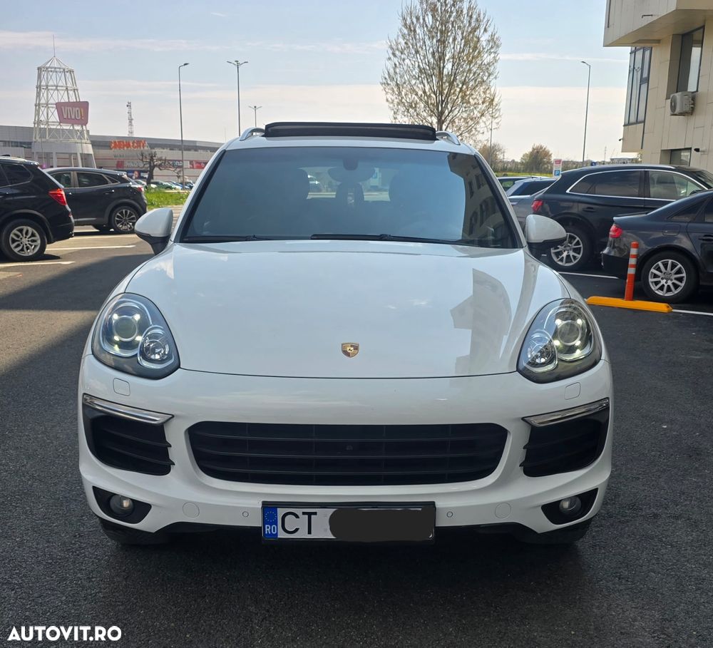 Porsche Cayenne - 12