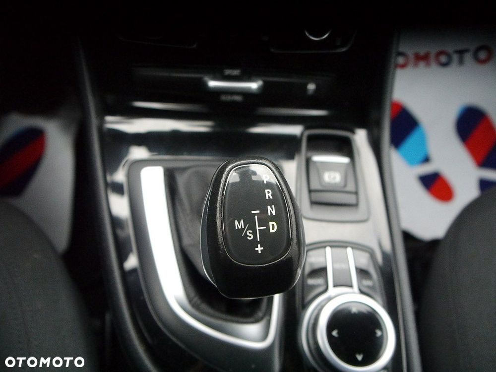 BMW Seria 2 216d Active Tourer M Sport - 33