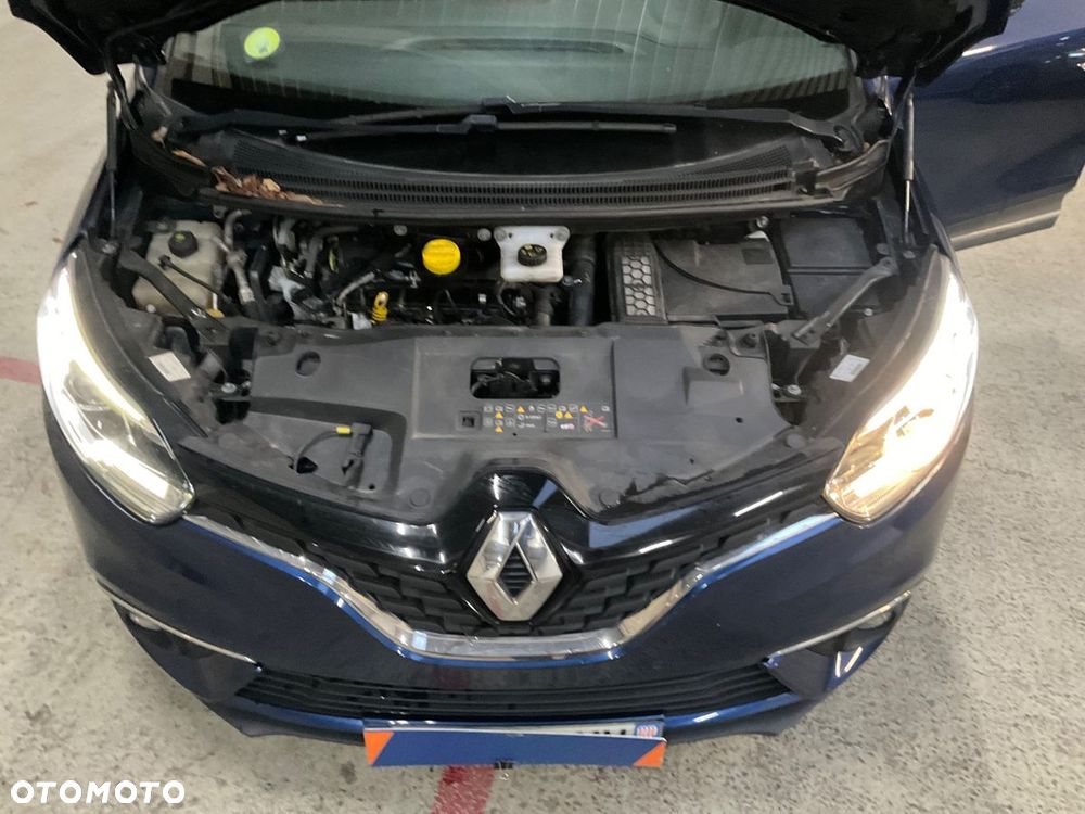 Renault Scenic - 10