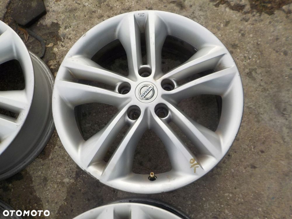 NISSAN QASHQAI J10 JUKE FELGI ALUMINIOWE R17 5x114.3 - 4