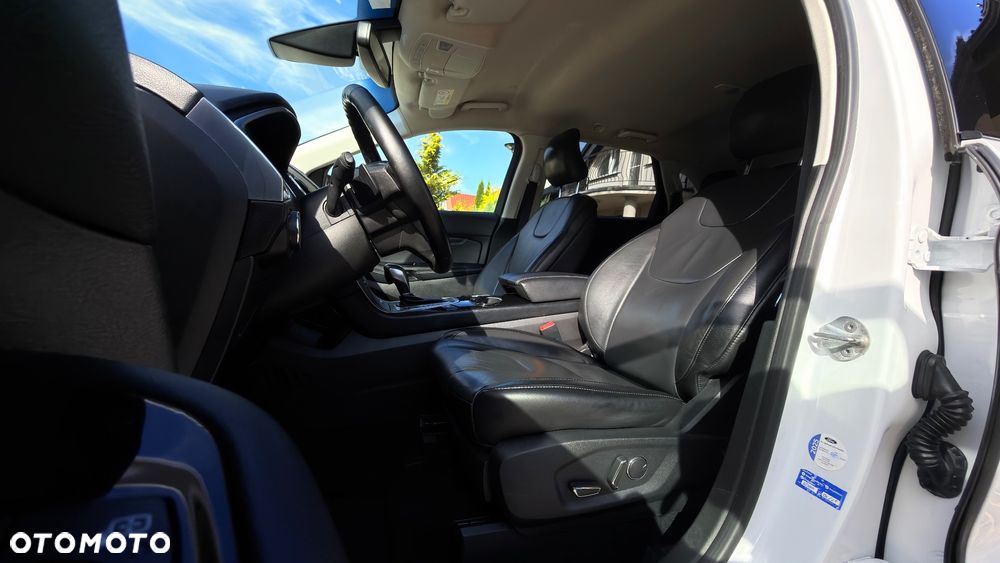 Ford Edge 2.0 TDCi Bi-Turbo 4x4 Titanium - 9