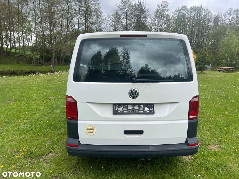 Volkswagen Transporter Caravelle DSG Kurz Highline - 4
