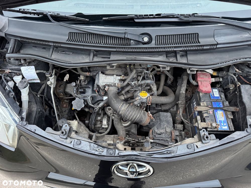 Toyota iQ 1.0 Multidrive + - 36