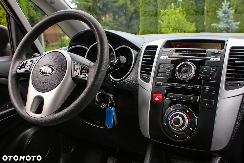 Kia Venga 1.4 CVVT Vision - 34