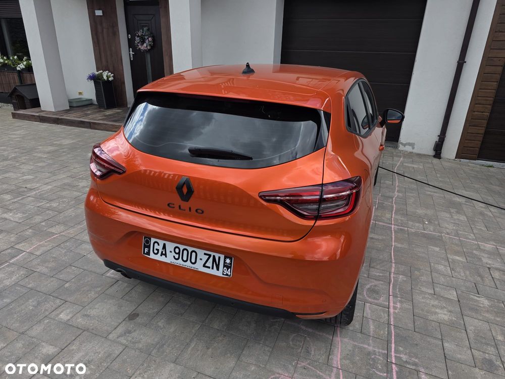 Renault Clio TCe 90 INTENS - 12