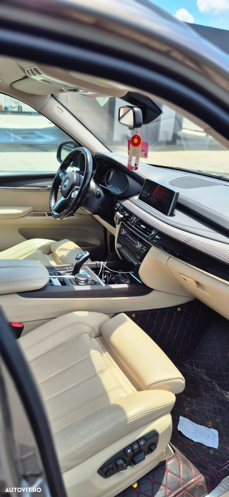 BMW X5 xDrive30d - 7