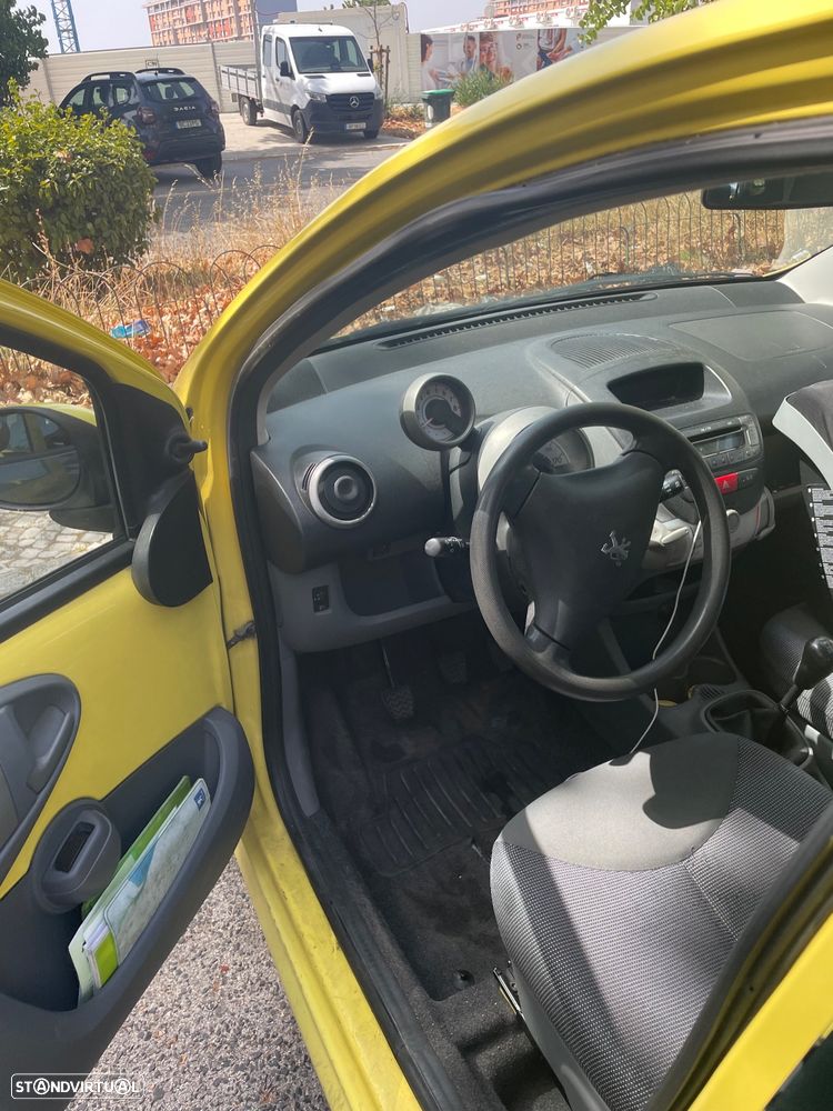Peugeot 107 1.0 Urban - 5