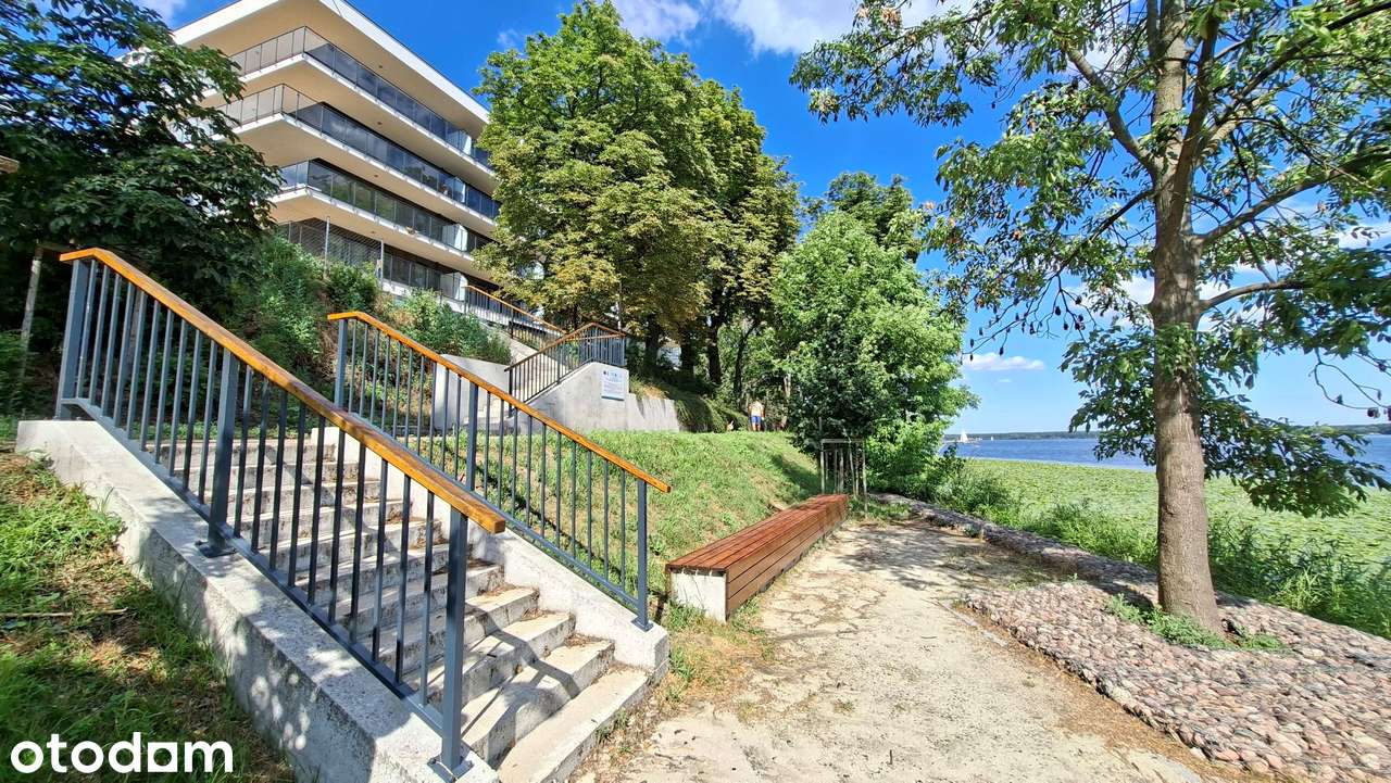Komfortowy apartament z pięknym widokiem na jezioro