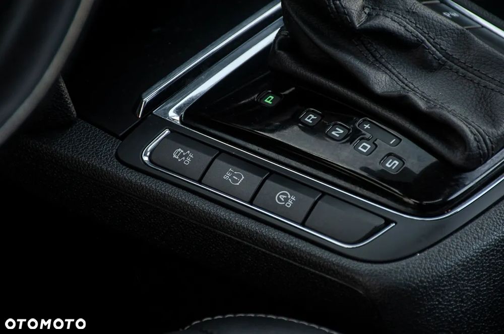 Skoda Superb 2.0 TDI Green tec DSG Exclusive - 35