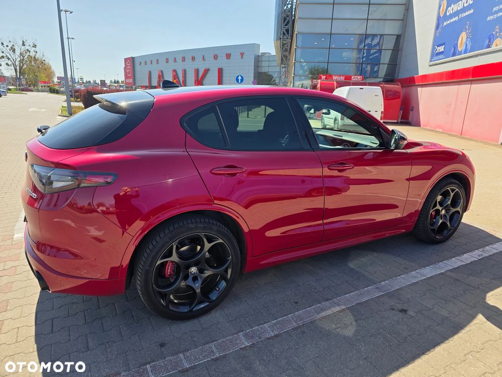 Alfa Romeo Stelvio 2.0 Turbo Tributo Italiano Q4 - 5