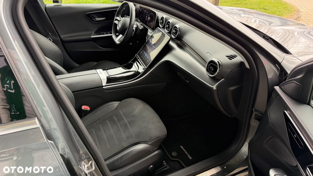 Mercedes-Benz Klasa C 200 9G-TRONIC - 40