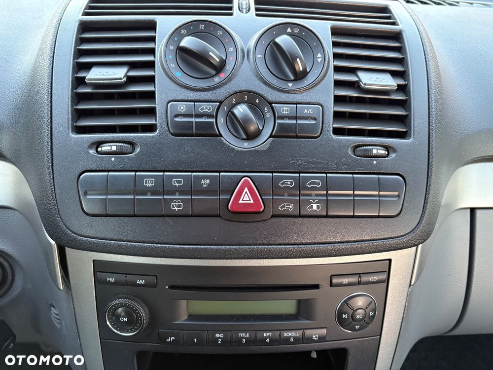 Mercedes-Benz Viano 2.8 CDI Trend - 21