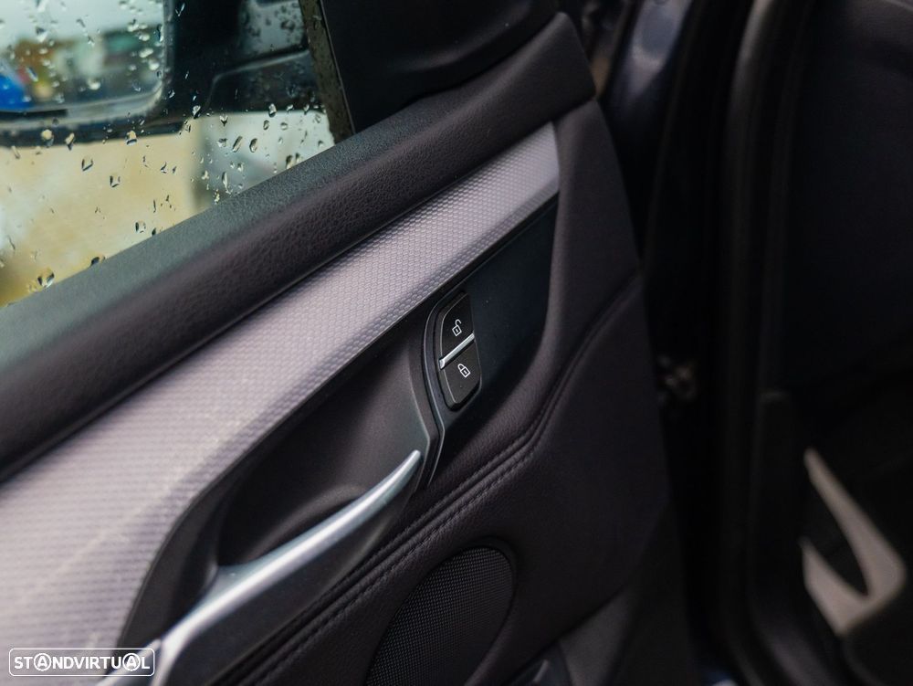 BMW X5 25 d sDrive Pack M - 12