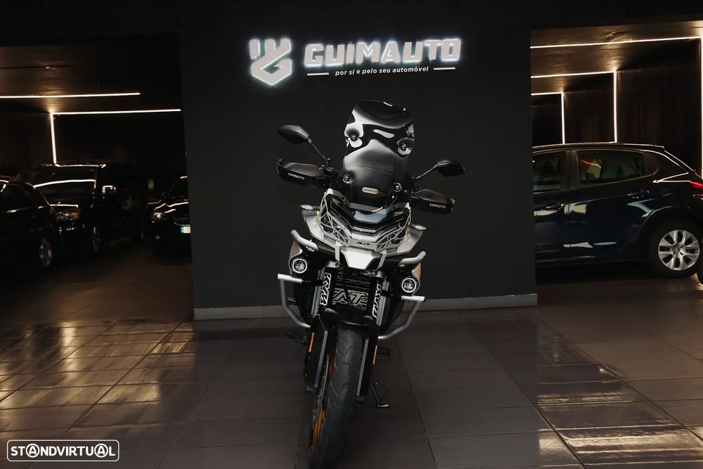 CF Moto 800MT Explore