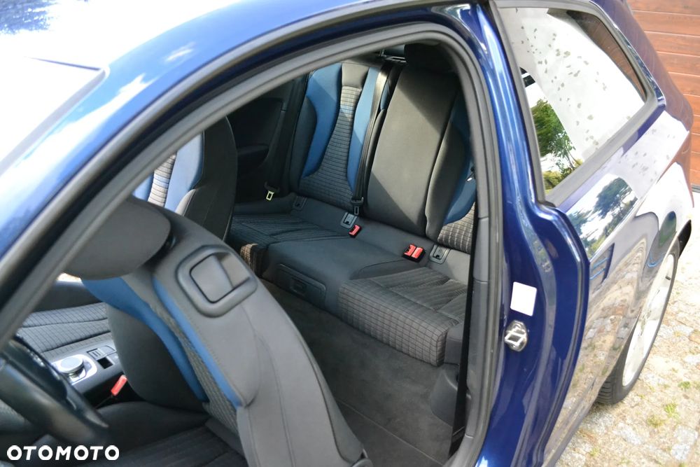 Audi A3 3-drzwiowe 2.0 TDI Ambition - 15