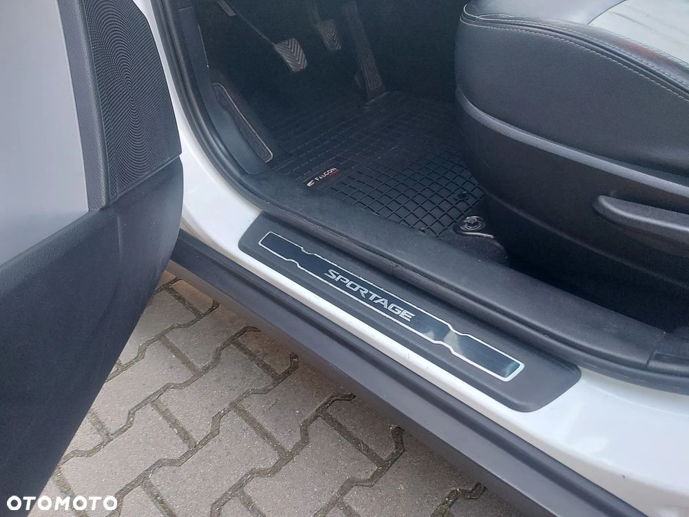 Kia Sportage 2.0 CRDI M 2WD - 25