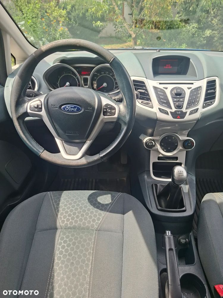Ford Fiesta 1.6 Titanium - 6
