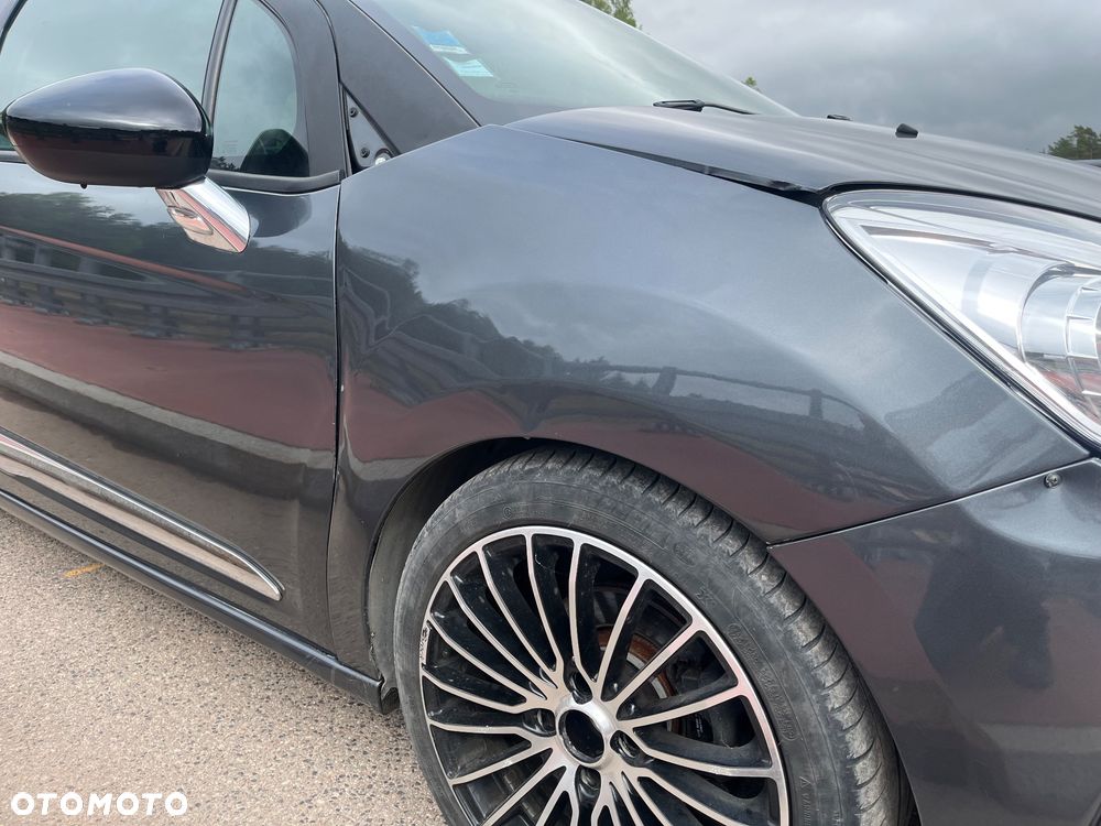 Citroën DS3 e-HDi 90 FAP SoChic - 16