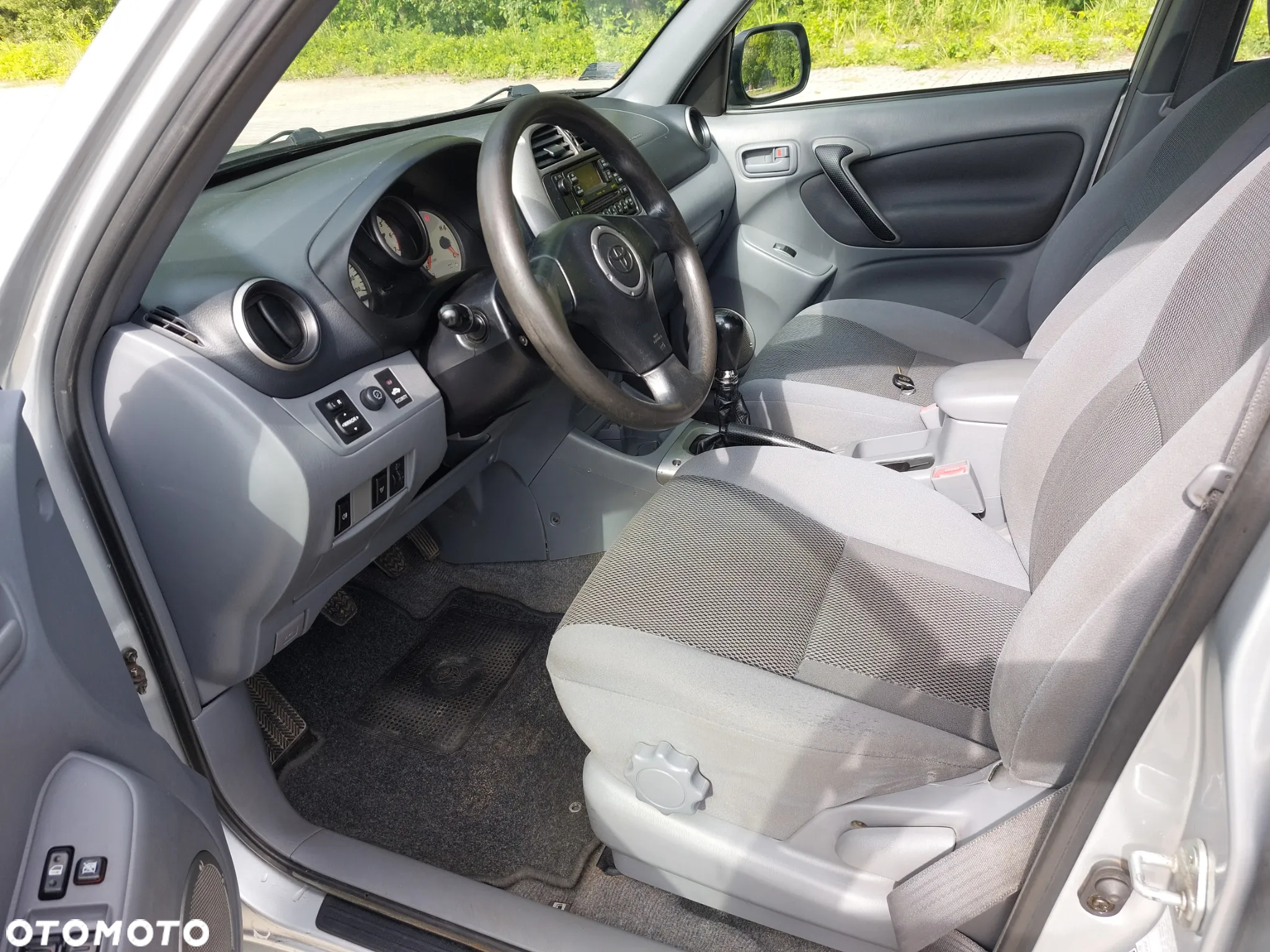 Toyota RAV4 2.0 D-4D 4x4 - 9
