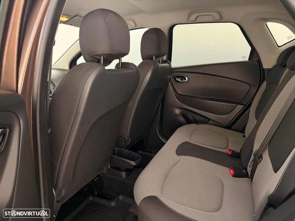 Renault Captur 0.9 TCE Exclusive - 11