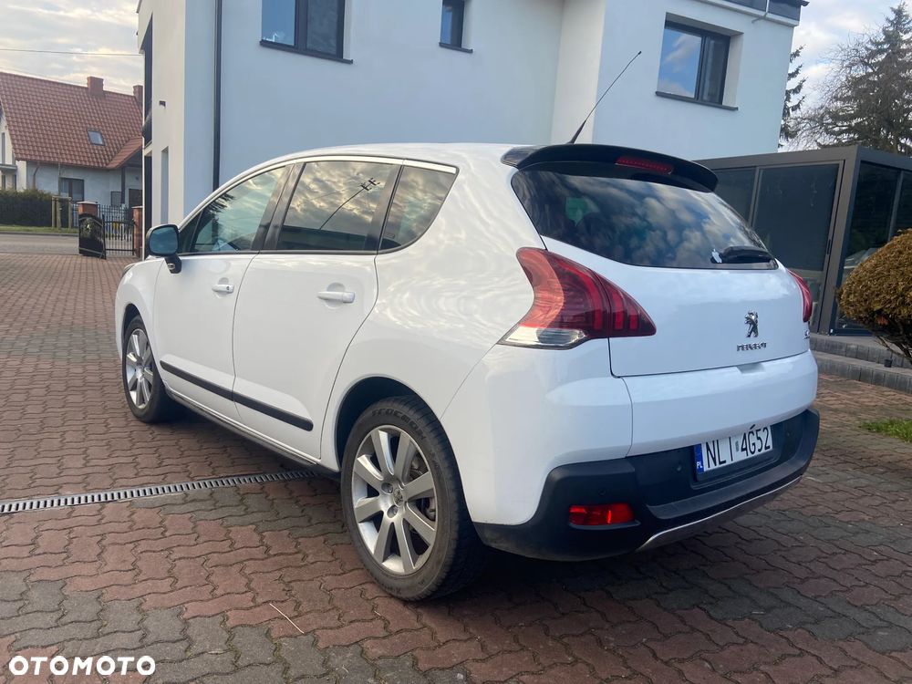 Peugeot 3008 155 THP Premium - 4