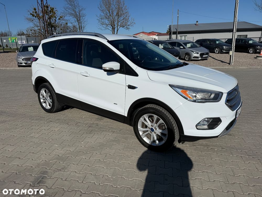 Ford Kuga 2.0 TDCi 4x4 Titanium - 16