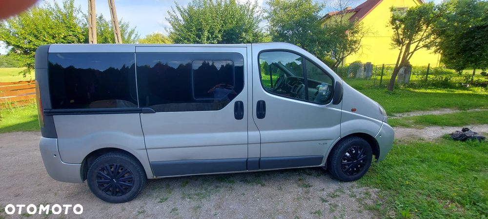 Opel Vivaro Tour - 6