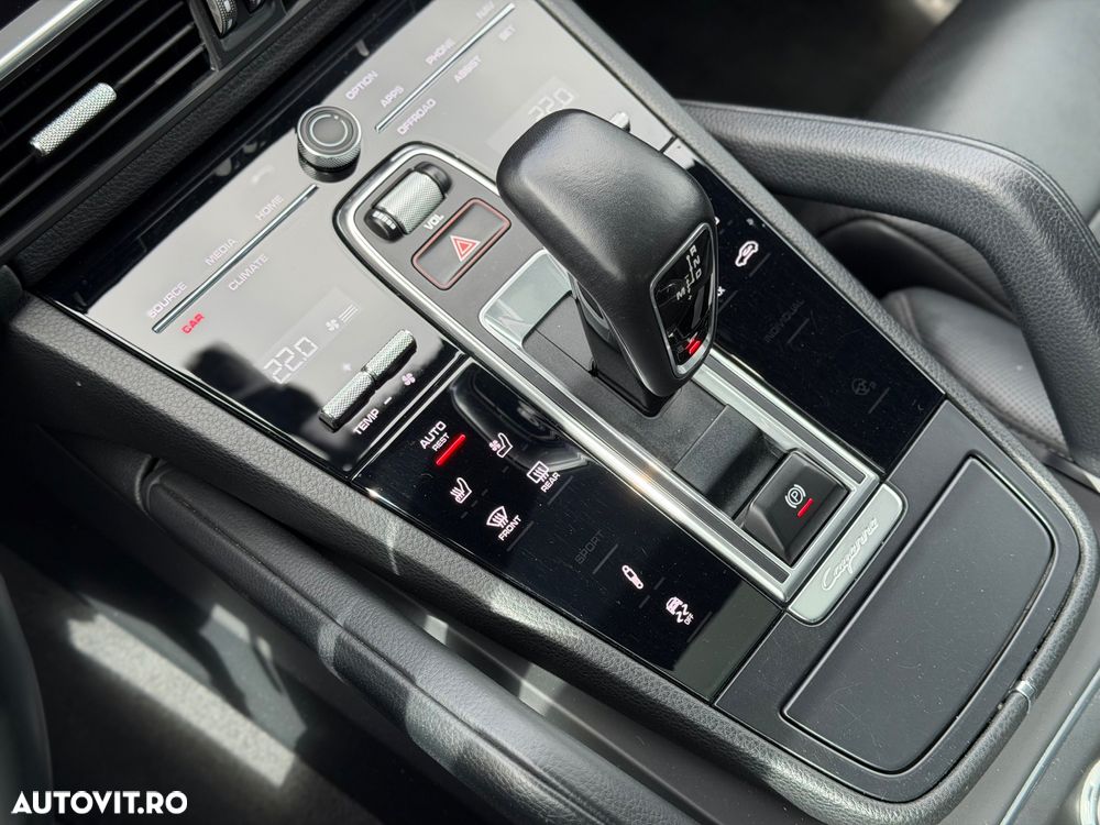 Porsche Cayenne - 20