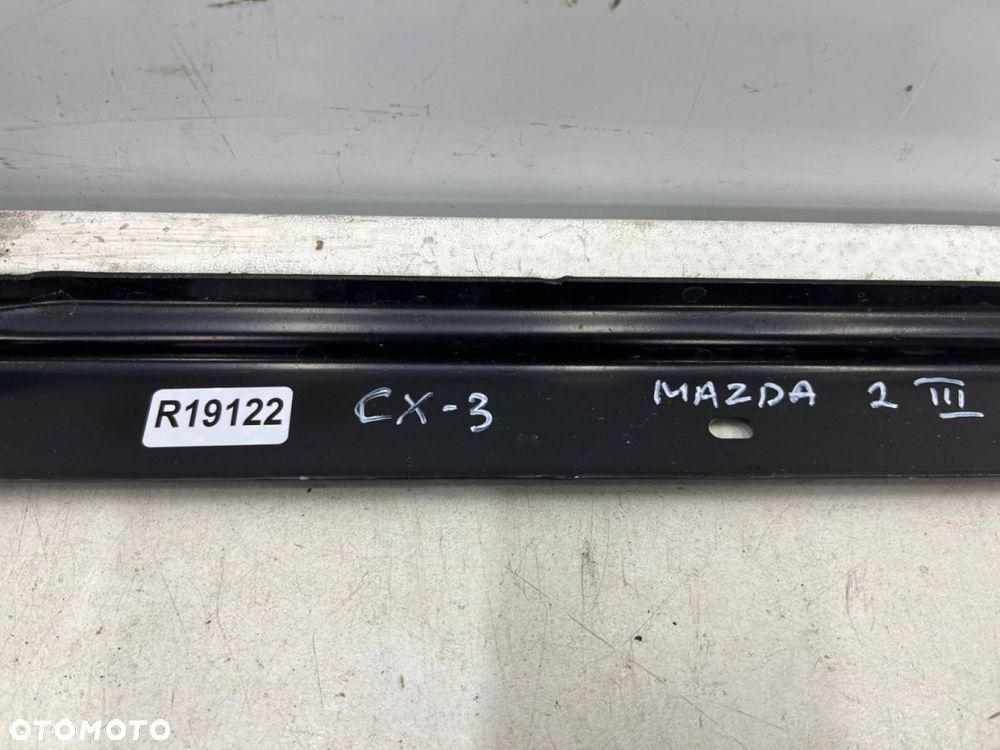 Pas przedni Mazda CX3 CX-3 Mazda 2 III DJ 14r.-  dolne tylne wzmocnienie pasa przedniego chłodnic - 7