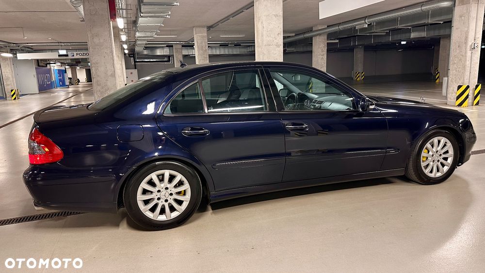 Mercedes-Benz Klasa E 320 CDI 7G-TRONIC Avantgarde - 32