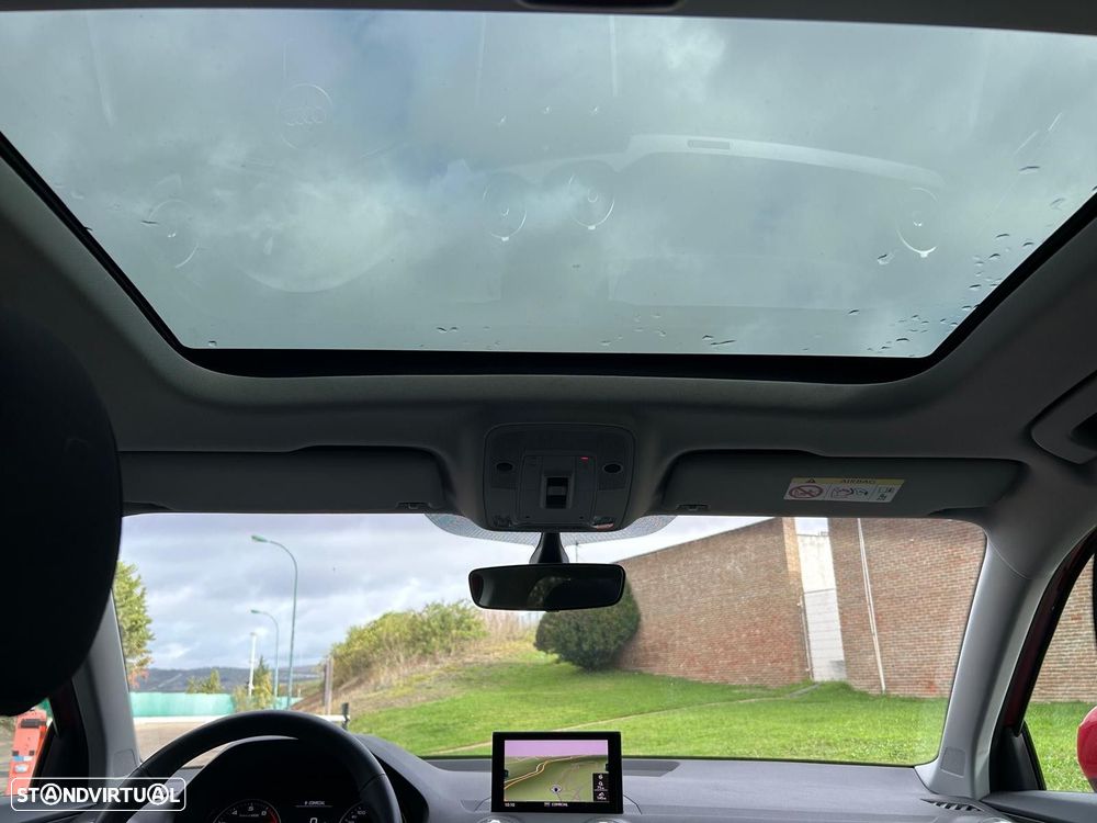 Audi Q2 30 TFSI Design S tronic - 23