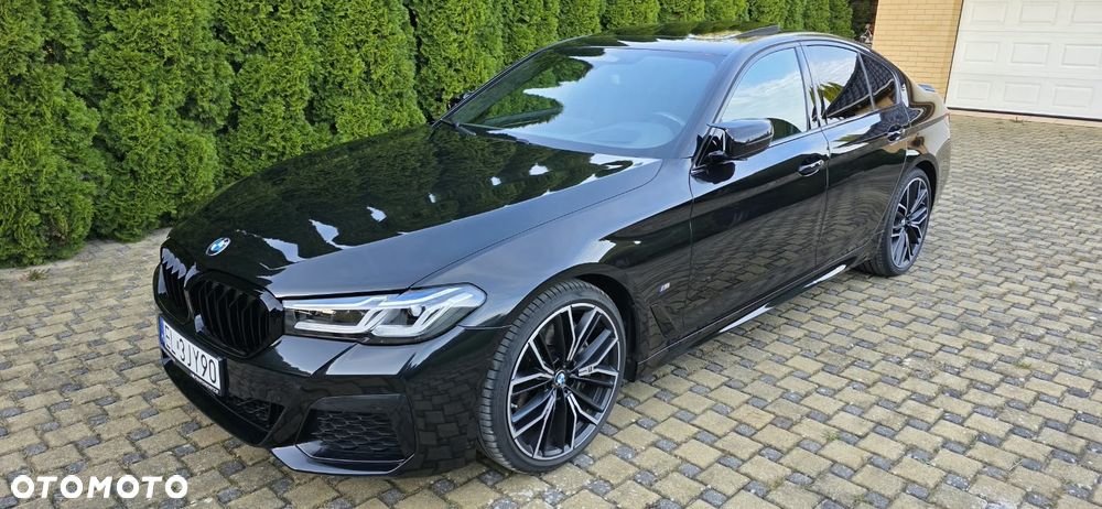 BMW Seria 5 2023 photo 3