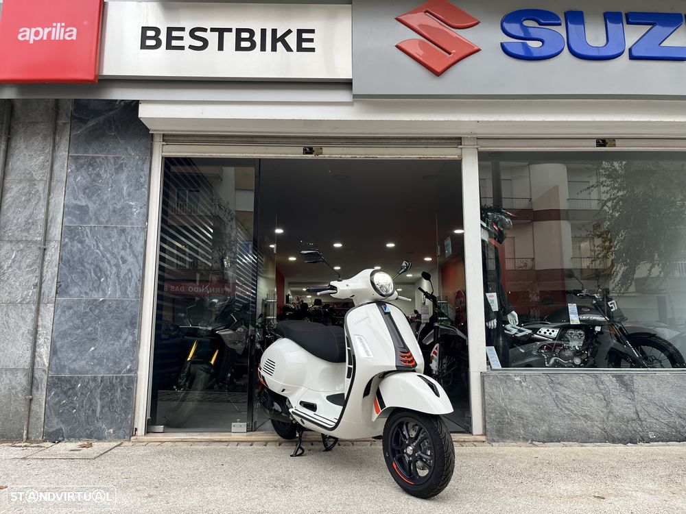 Vespa GTS Super Sport 310 - MOTA DE SERVIÇO !! - DESDE 95 EUR / MÊS !! - 10