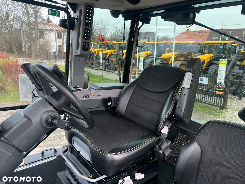 JCB Fastrac 4220 ICON | DEMO |220 KM |2022 ROK - 22