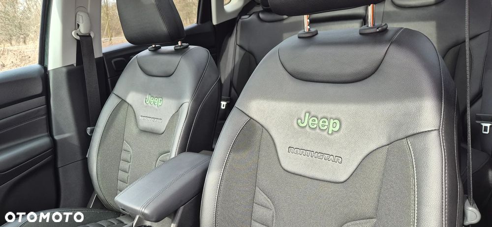 Jeep Compass - 21