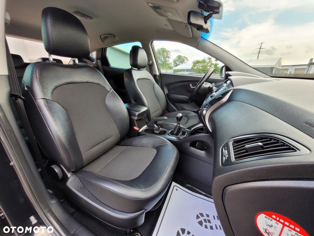 Hyundai ix35 2.0 CRDi 4WD Premium - 18