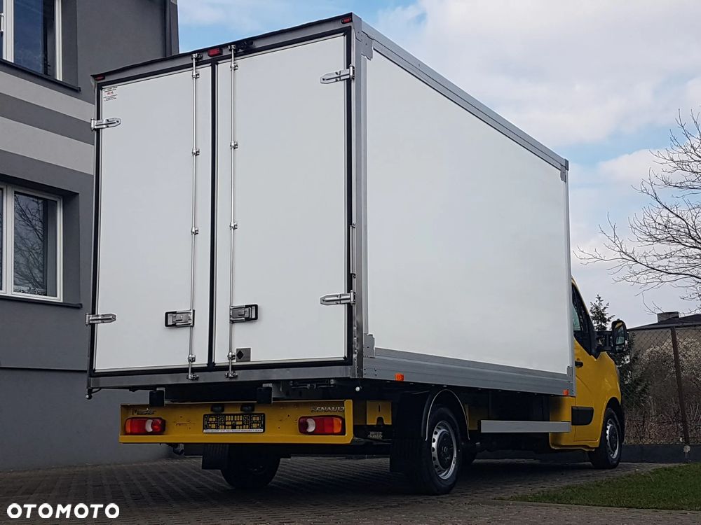 Renault MASTER KONTENER 8EP 4,21x2,23x2,22 KLIMA MANUAL  6-BIEGÓW KRAJOWY DMC 3500KG - 29