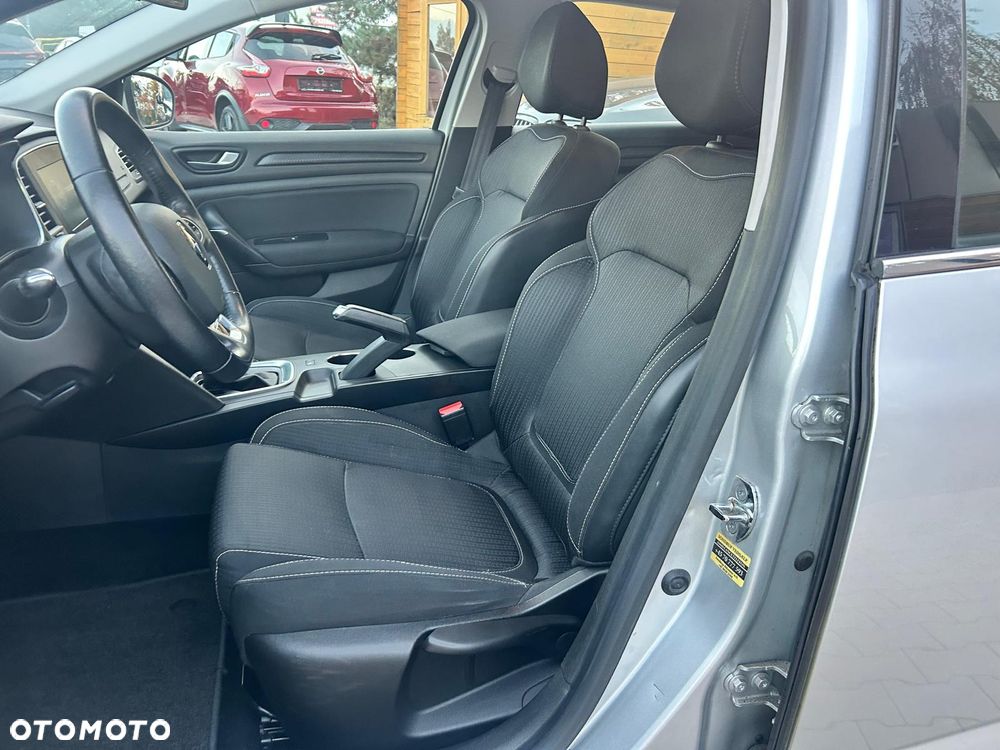 Renault Megane 1.5 dCi Dynamique EDC - 19