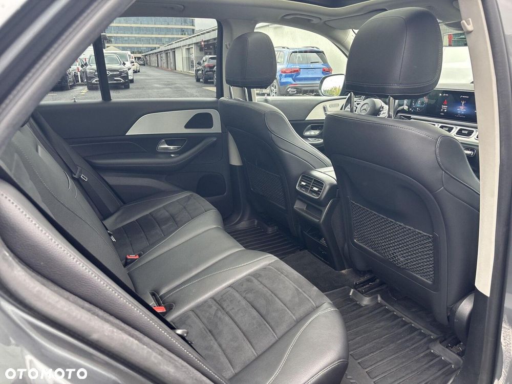Mercedes-Benz GLE - 21