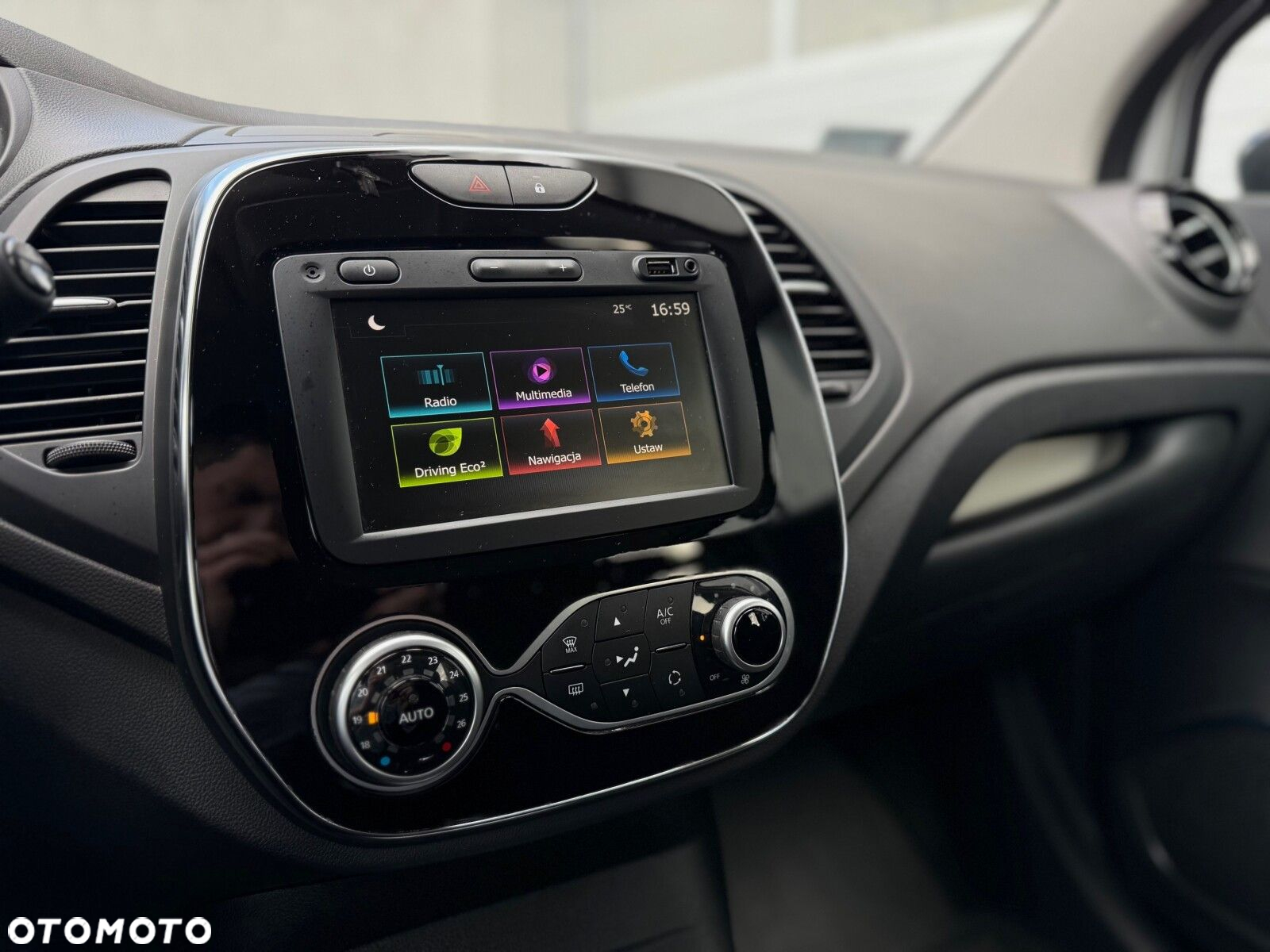 Renault Captur - 14