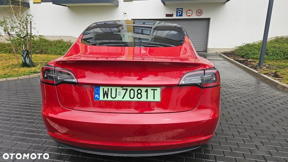 Tesla Model 3 - 6