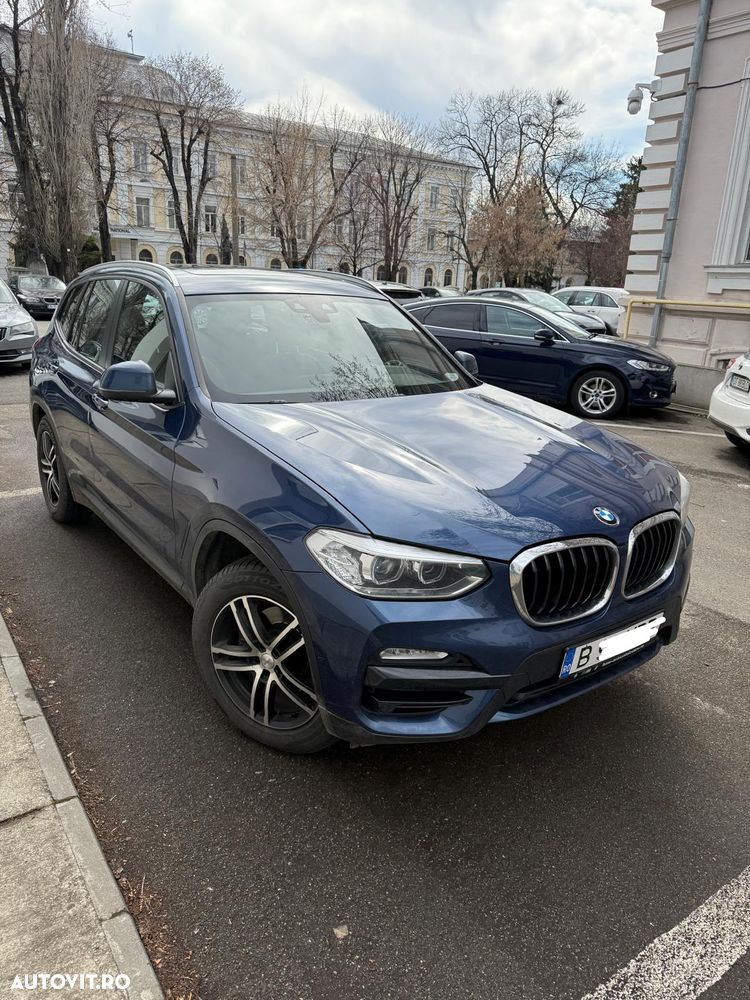 BMW X3 xDrive20i AT Advantage - 6
