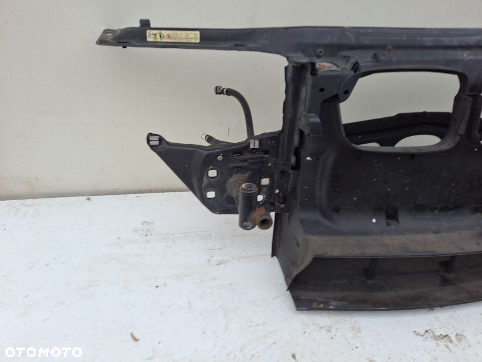 Pas przedni BMW E46 COMPACT - 2
