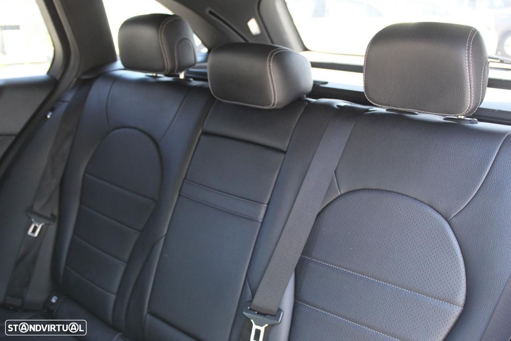 Mercedes-Benz C 200 d Station 7G-TRONIC AMG Line - 25