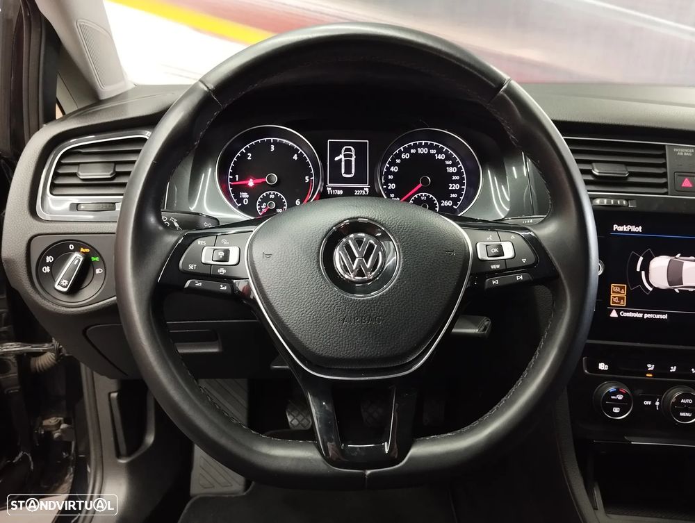 VW Golf Variant 1.6 TDi Confortline - 14