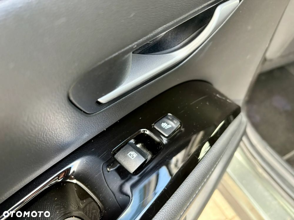 Hyundai Tucson 1.6 T-GDi HEV Executive 4WD - 15