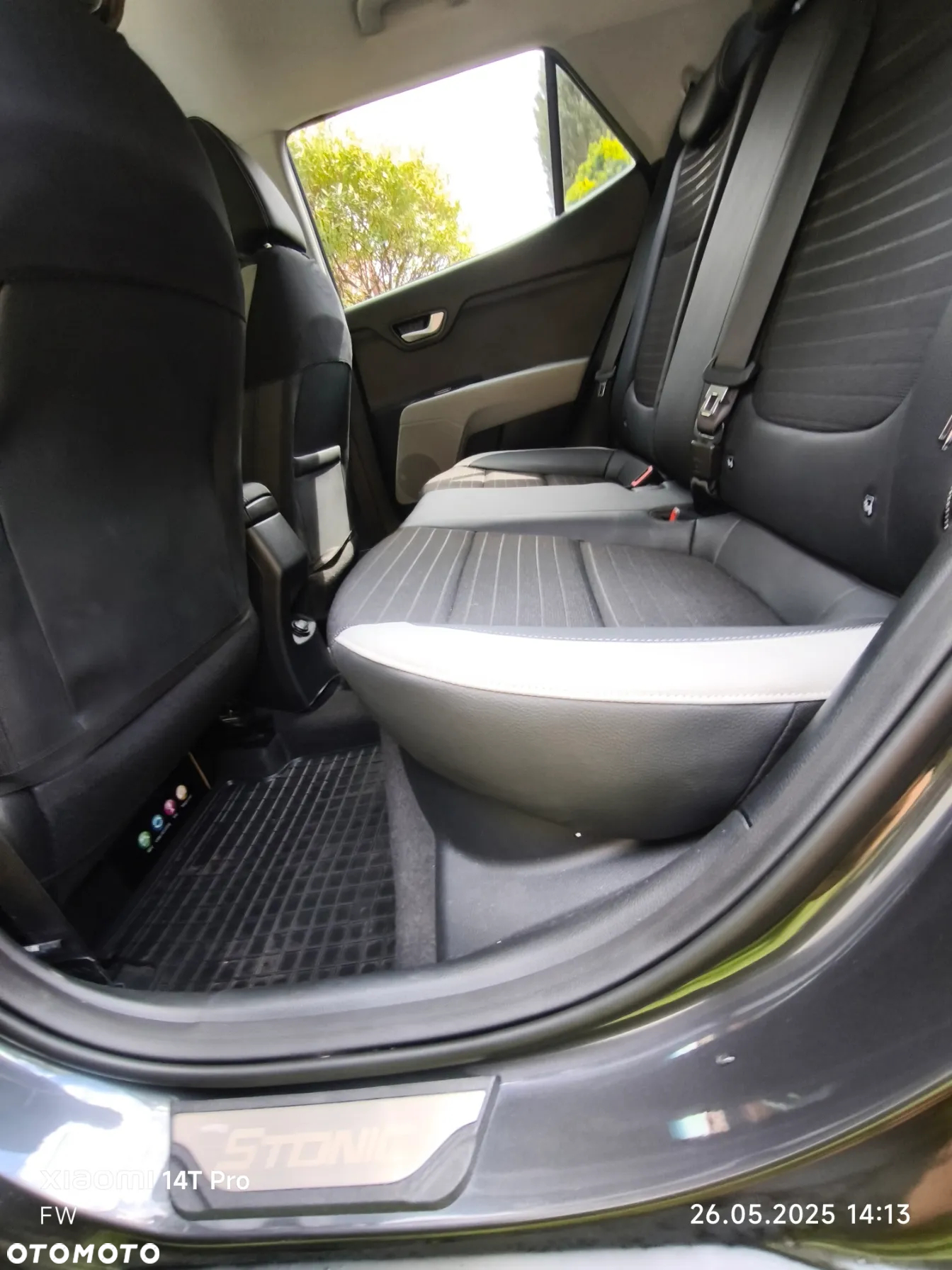 Kia Stonic 1.4 L - 6