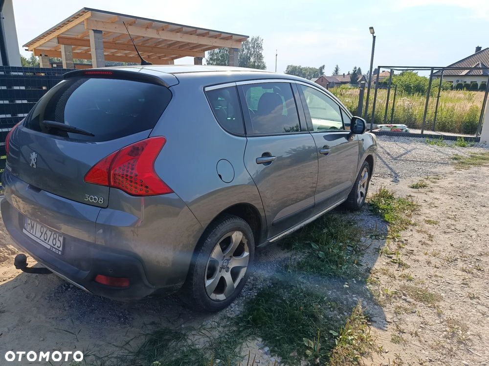 Peugeot 3008 1.6 HDi Premium - 2
