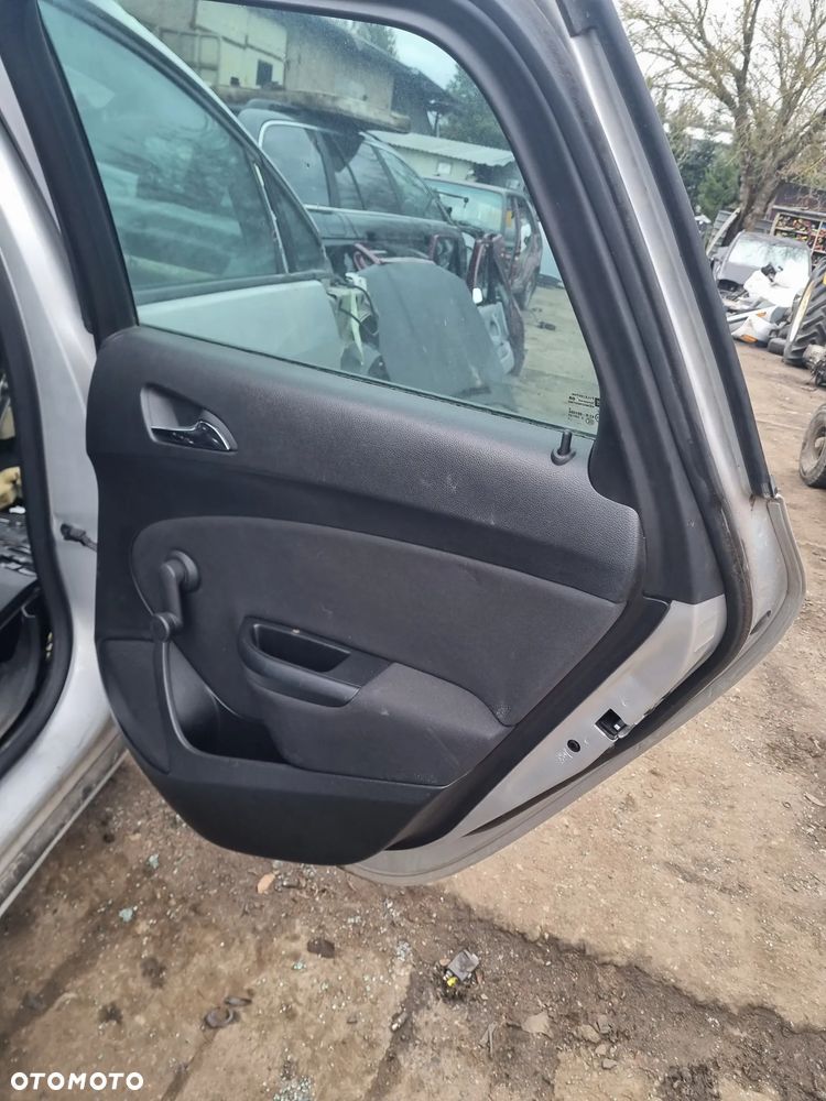 Opel Astra J IV kombi cdti na czesci - 4