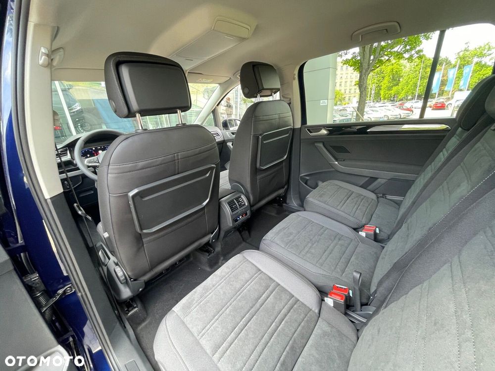 Volkswagen Touran 1.5 TSI EVO Highline DSG - 25